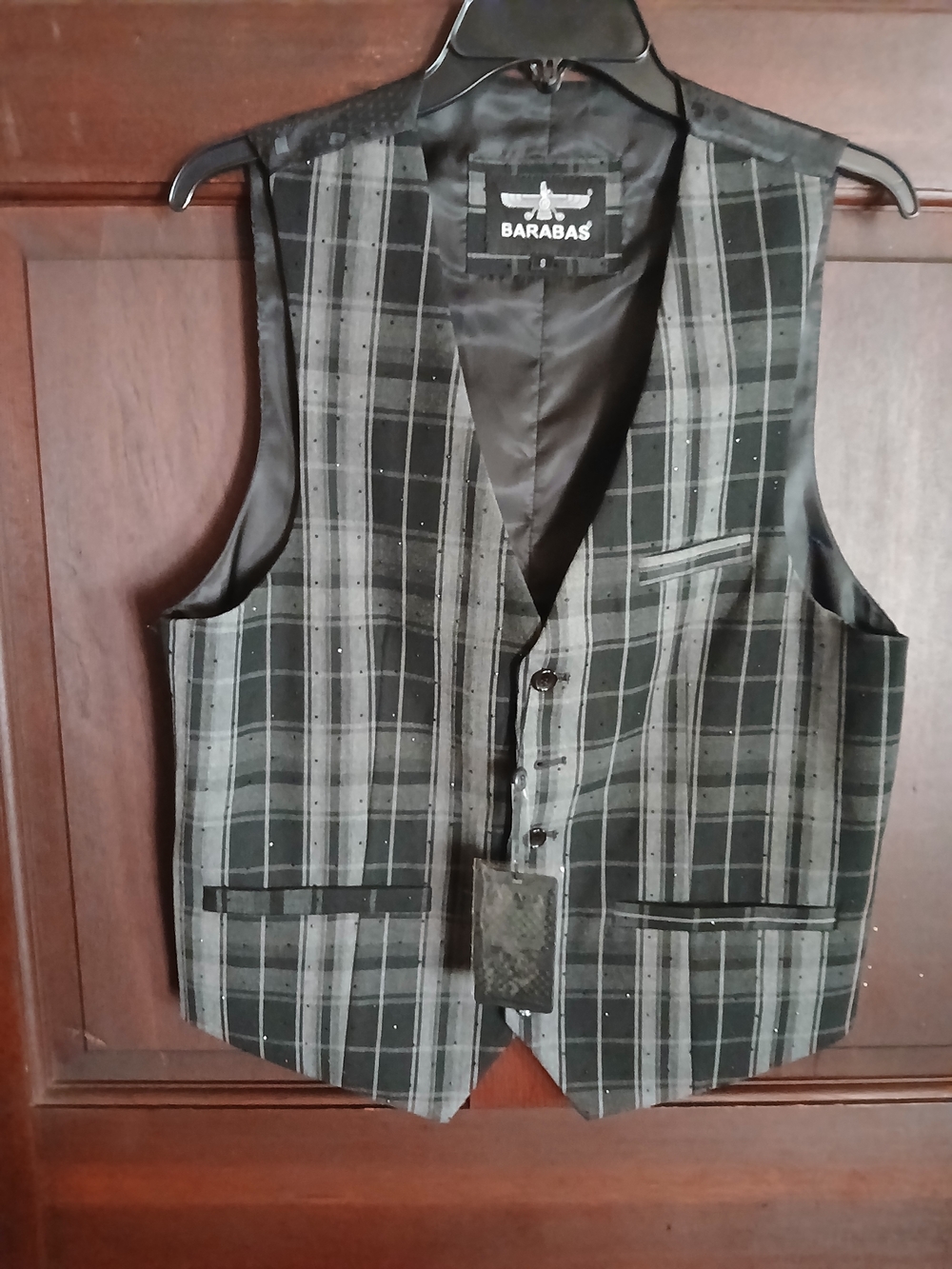 Barabas Men’s NWT Black & Gray Plaid Vest Size S Subtle Rhinestone Detailing